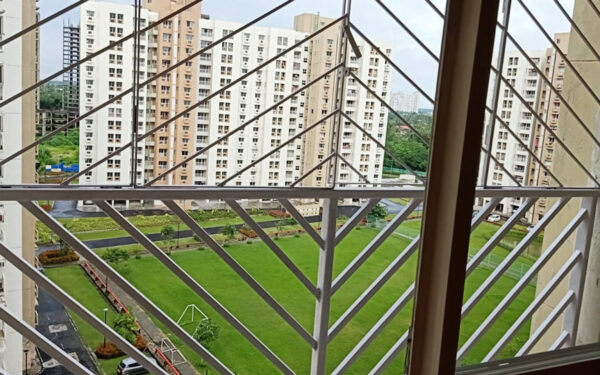 Unitech Vistas 3 BHK Apartment